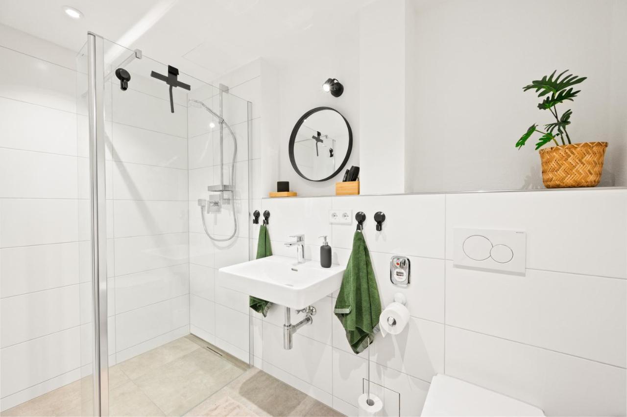 1Br 2Beds - Kleiner Privater Innenhof- Barrierefrei! -Frisch Saniert - Mozart Eins Bietigheim-Bissingen Ngoại thất bức ảnh